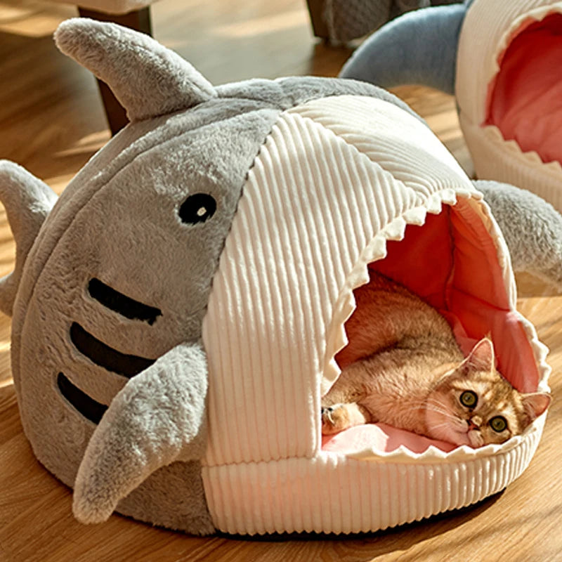 Enclosed Warm Cat Cave Bed – Portable Kitten Basket Cushion Nest Tent (S, M, L) - Pet Suppie