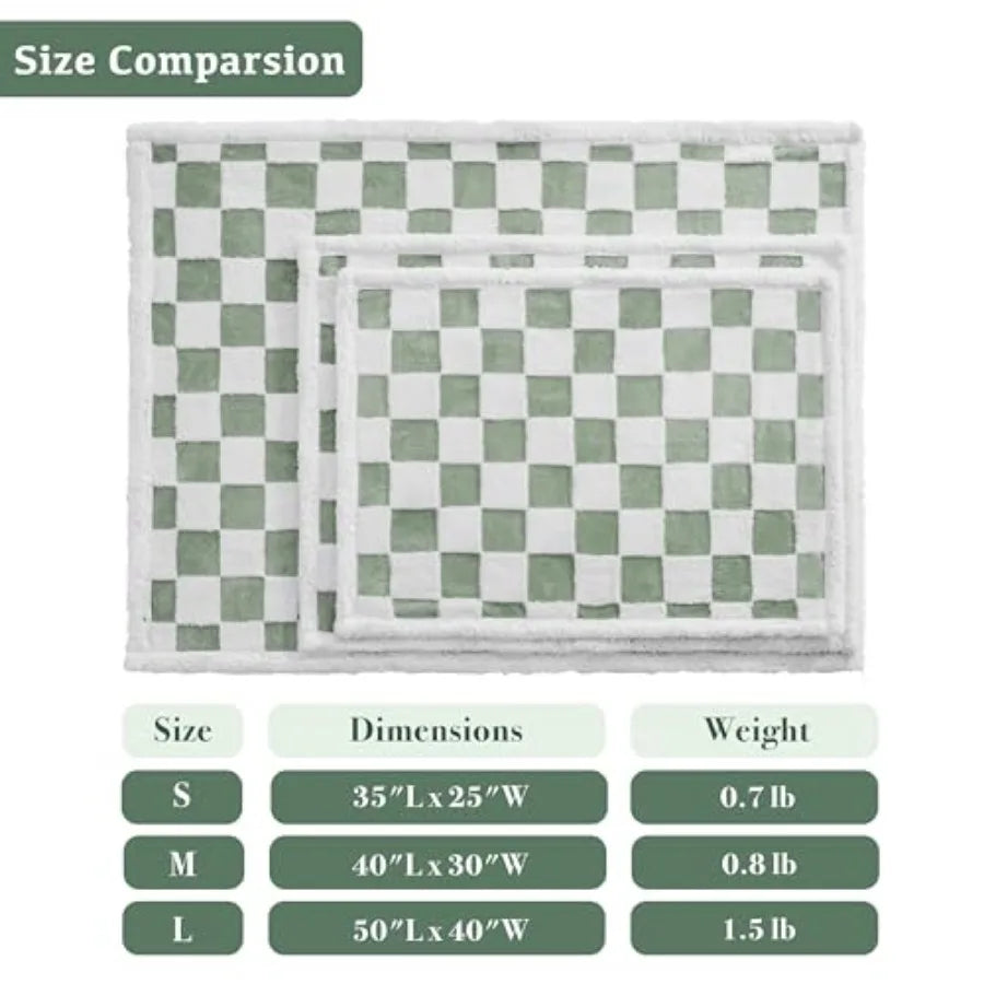 Checkered Dog Blanket, Sage Green Jacquard Sherpa Blankets for Small Dog and Cats, Cute Aesthetic Style Fluffy Fleece Pets Blan