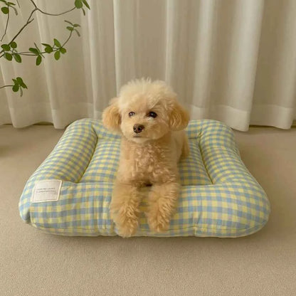 Breathable Warm Dog Bed Pad Macaron Soft Pet Sleeping Bed Non-slip Comfortable Plaid Dog Cushion for Cats and Dogs