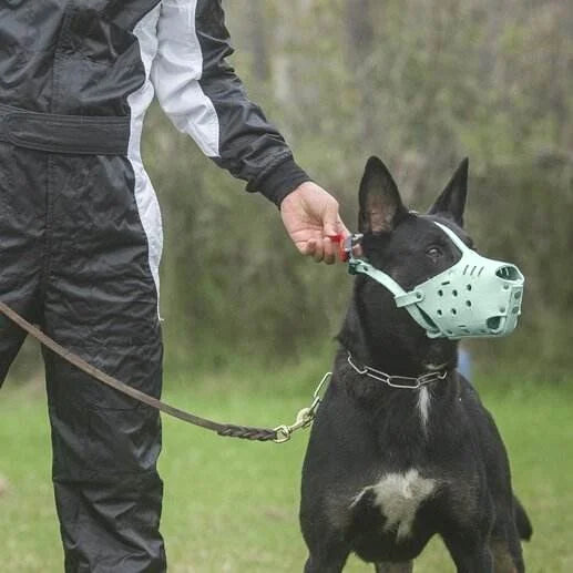 "Dog Muzzle PU Leather - Breathable Soft Anti-Bite Adjustable Mouth Cover for Medium Dogs, Comfortable Training Cage for German