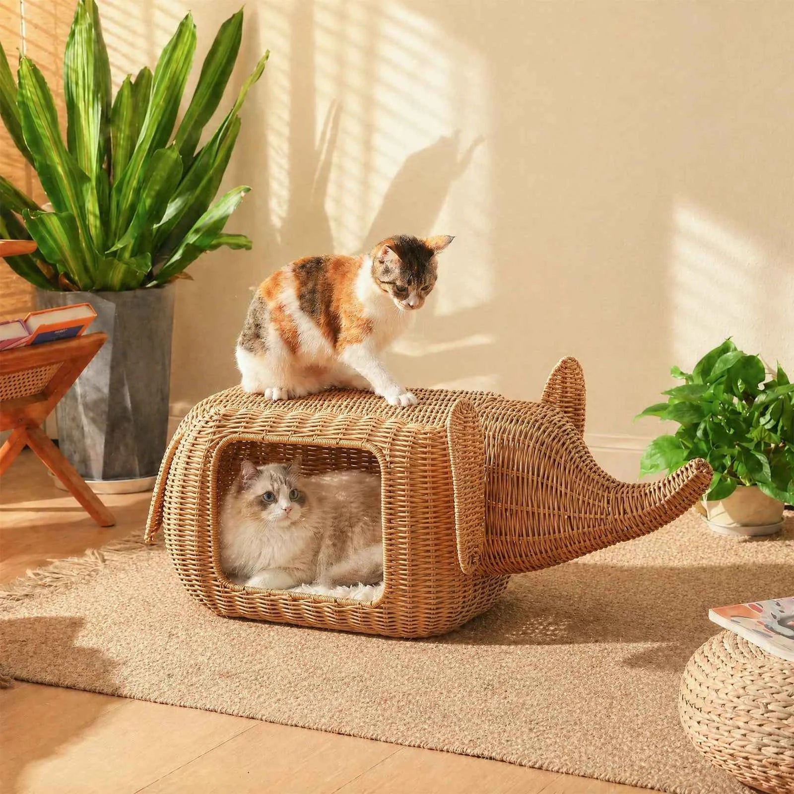 Handmade Elephant Rattan Cat Condo Bed – Plush Cushioned Wicker Hideaway, Heavy-Duty Indoor Shelter for Large Cats & Small Kittens