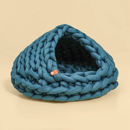 Cute Cat Bed Nest Small Dog Kennel Winter Thick House Weaving Pet Puppy Sleeping Bag Super Soft Cat Sleeping Bed Pet Cushion