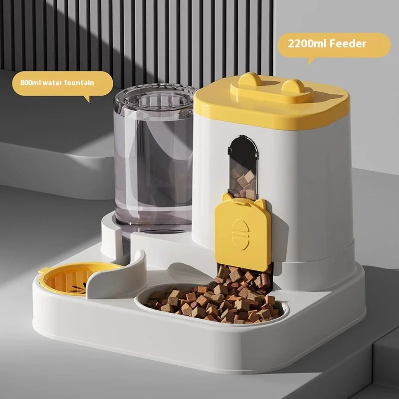 Automatic Cat Feeder & Water Fountain Set - Food Grade Plastic - for Cats & Dogs - Gravity Feed Design