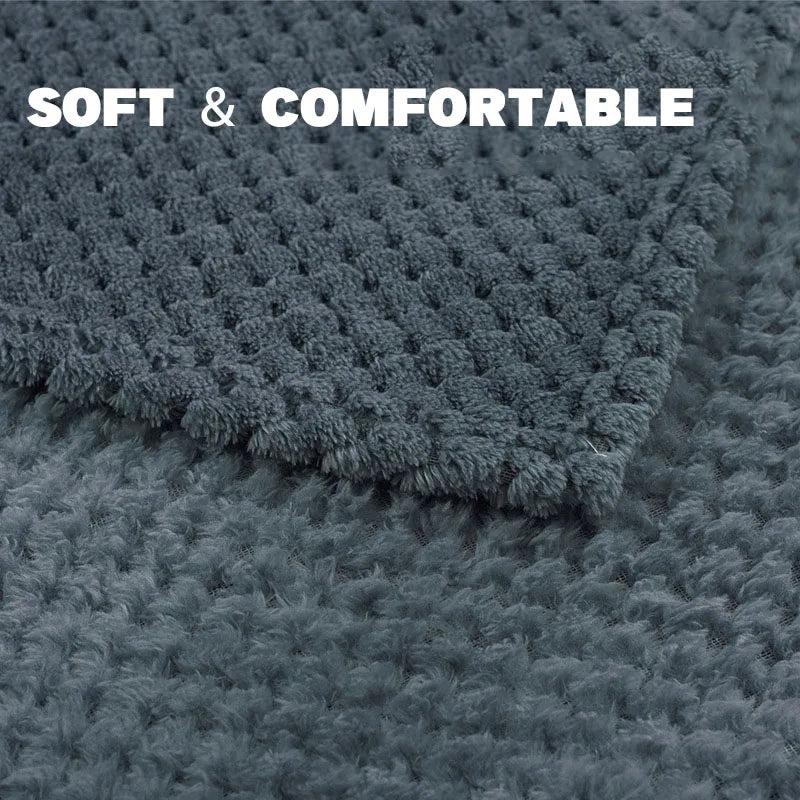 Soft Pet Blanket Plush Dog Sleeping Blanket Solid Color Washable Sofa Pad Portable Warm Cat Bed Blanket Home Carpet For Winter