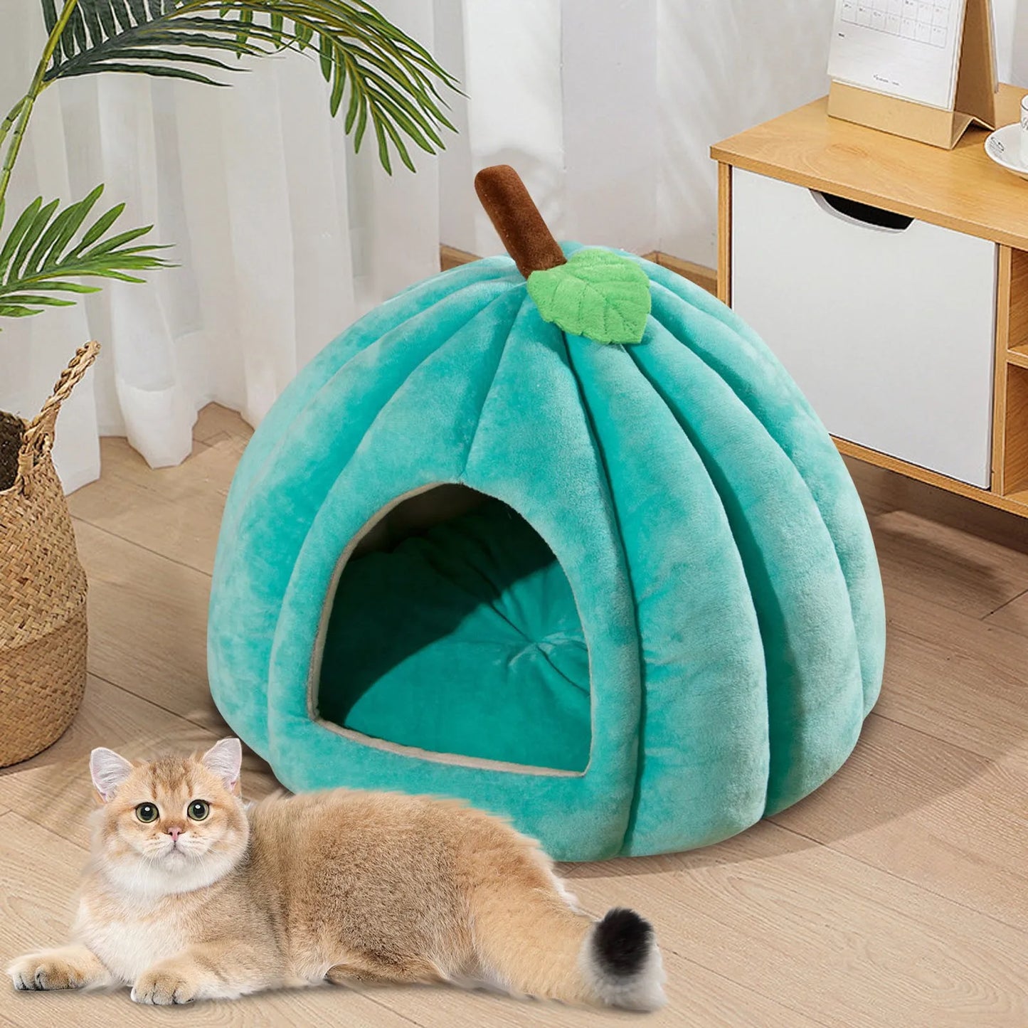 Halloween Theme Pumpkin Shape Autumn And Winter Comfy Cat And Dog Semi-enclosed Pet Bed Warm And Thick Cat And Dog House
