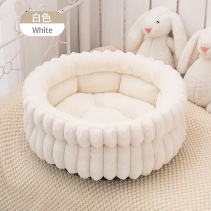 Home Plush Pet Nest Winter Cat Nest Dog Nest Warm Detachable and Washable Round Cat Nest Pet Bed Seasonal Universal Decoration