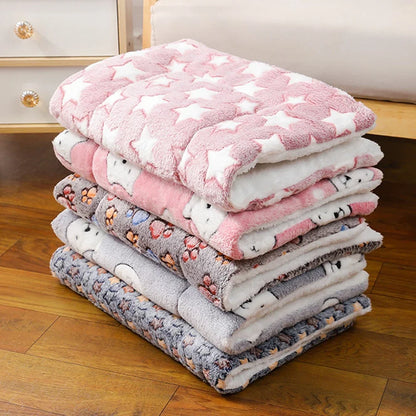 Flannel Pet Mat Dog Bed Cat Bed Thicken Sleeping Mat Dog Blanket Mat For Puppy Kitten Pet Dog Bed for Small Large Dogs Pet Rug