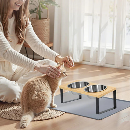 Elevated Cat Bowls with Food Mat 15° Tilted Stand Anti Vomiting Raised Cat Dishes with Silicone Pad for Food and Water for Cats