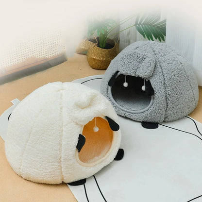 BOOTEELY Winter Warm Sheep Shape Cat Villa Semi-Closed Three-Dimensional Cat House Four Seasons Universal Cat Bed