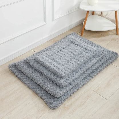 Washable Double Sided Pet Bed Dog Crate Pad Mat Plush Puppy Cats Pillows for Medium Dogs Soft Fluffy Dog Carpet, Suit For Winter