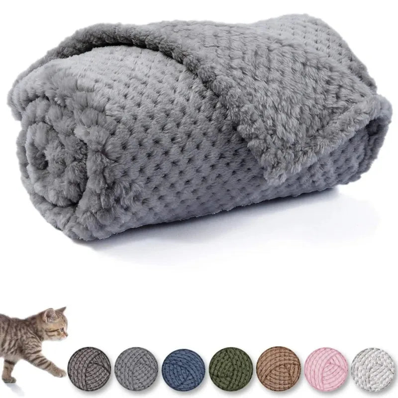 Soft Pet Blanket Plush Dog Sleeping Blanket Solid Color Washable Sofa Pad Portable Warm Cat Bed Blanket Home Carpet For Winter