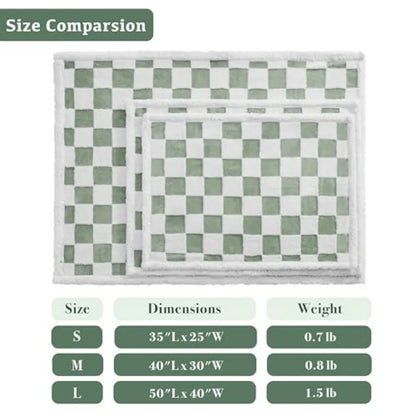 Checkered Dog Blanket, Sage Green Jacquard Sherpa Blankets for Small Dog and Cats, Cute Aesthetic Style Fluffy Fleece Pets Blan